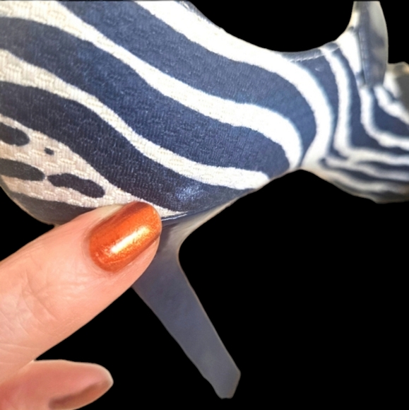 Manolo Blahnik Zebra Pumps - Picture 5 of 8